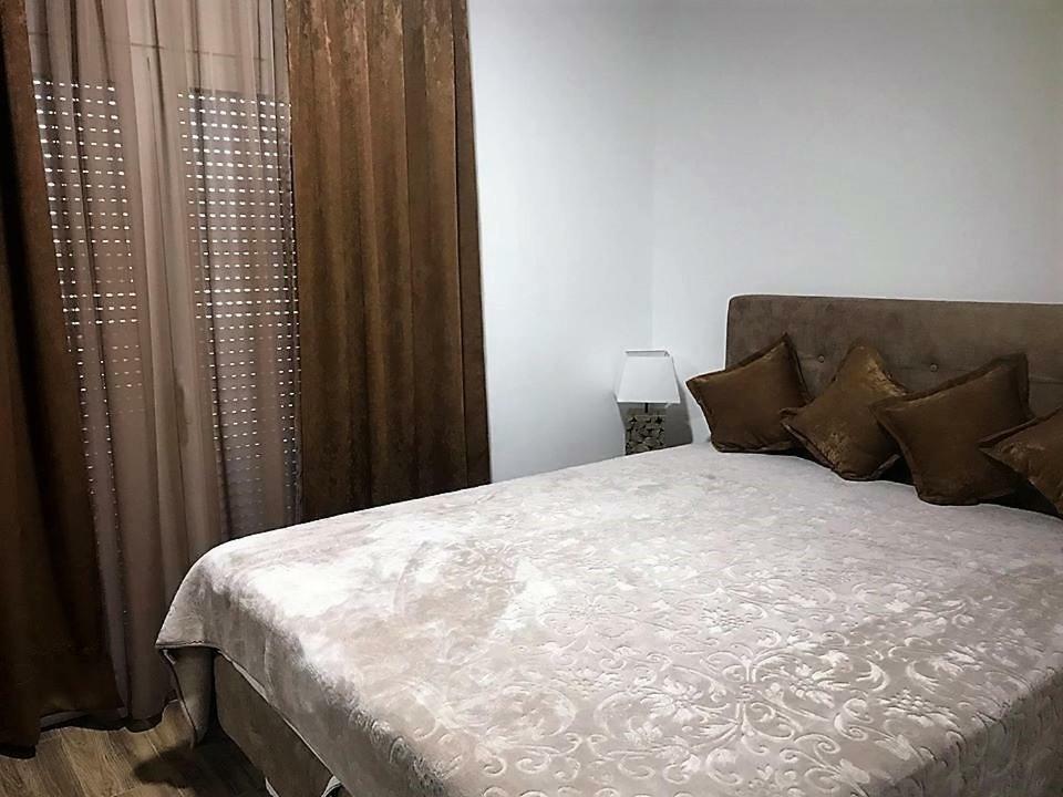 Eko Apartmani Krackovic Golubovci Eksteriør bilde