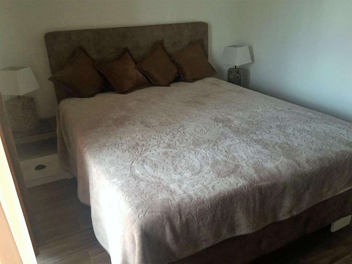 Eko Apartmani Krackovic Golubovci Eksteriør bilde