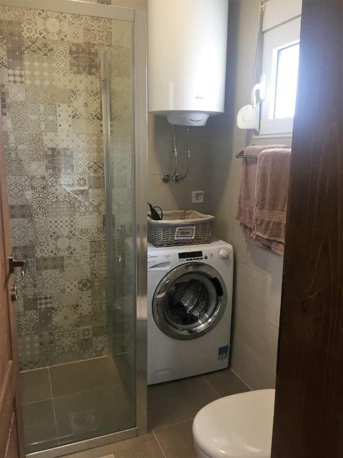 Eko Apartmani Krackovic Golubovci Eksteriør bilde